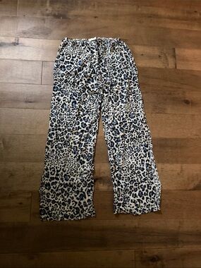 💘Wide Leg Leopard Print Pants in Blue and Cream